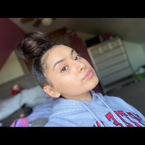 Meet your Posher, Fernanda